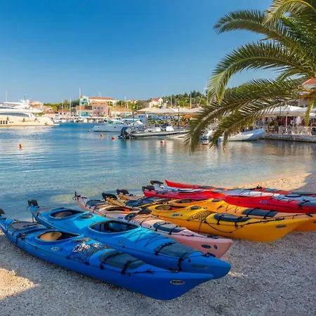 Lilia Villa Katelios