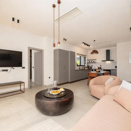 Villa Lilia Katelios